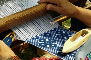 Pengrajin kain tenun adat ini kembali produksi usai berhenti dua tahun 1 i Papua