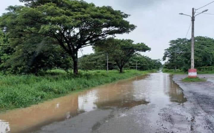 Papua-Jalan ditutup karena banjir di beberapa bagian Kaledonia Baru