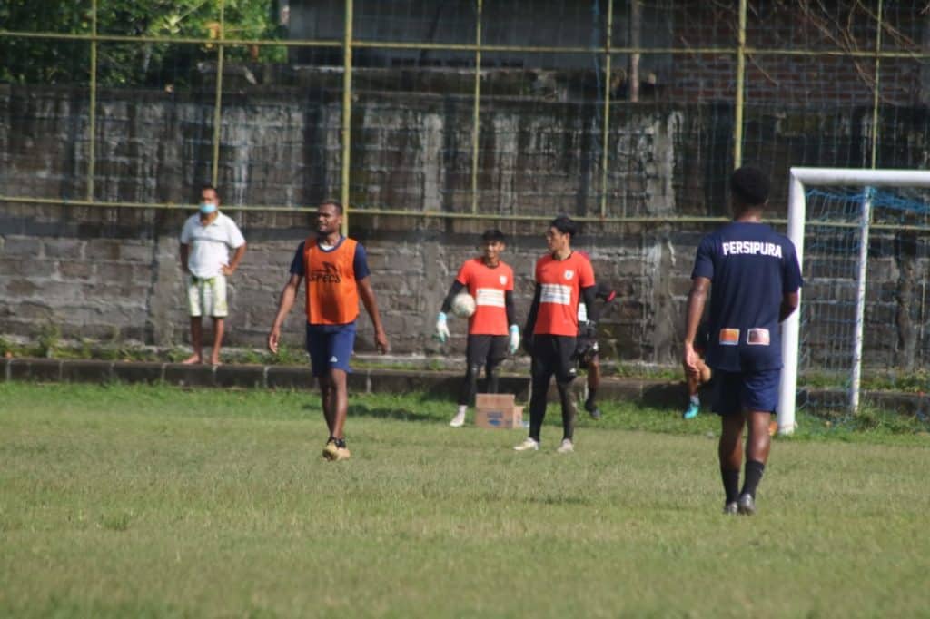 Papua-Skuad Persipura saat berlatih
