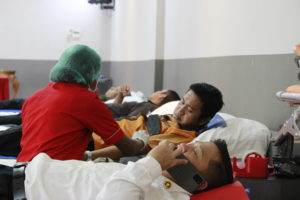 HUT ke 76  TNI AU, Lanud Sila Papare  gelar donor darah massal.