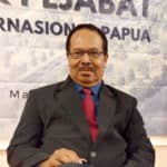 Dr. Izak Morin, MA rektor pertama Universitas Internasional Papua